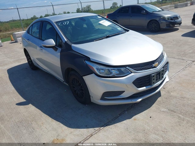 2017 Chevrolet Cruze Ls Auto მანქანა იყიდება აუქციონზე, vin: 1G1BC5SM1H7233362, აუქციონის ნომერი: 46298515