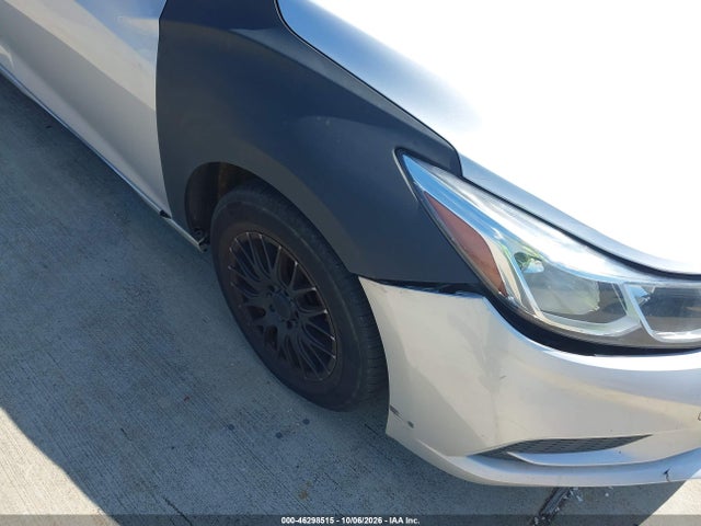 Chevrolet Cruze Ls Auto 2017 1G1BC5SM1H7233362 Image 6