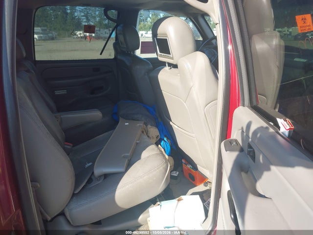 46298552 :رقم المزاد ، 1GNEC16T84J193641 vin ، 2004 Chevrolet Suburban 1500 Lt مزاد بيع