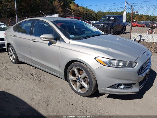 46298637 :رقم المزاد ، 3FA6P0T90FR260915 vin ، 2015 Ford Fusion Se مزاد بيع