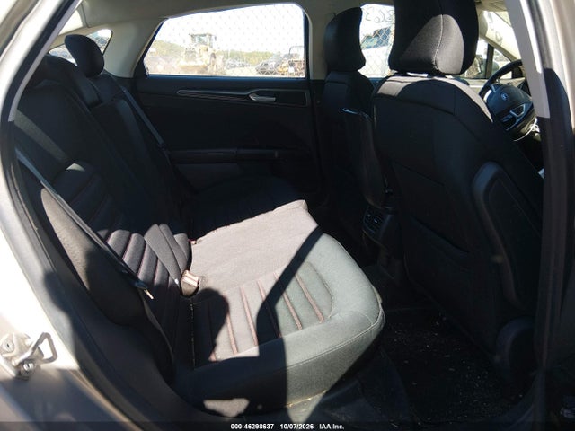 46298637 :رقم المزاد ، 3FA6P0T90FR260915 vin ، 2015 Ford Fusion Se مزاد بيع