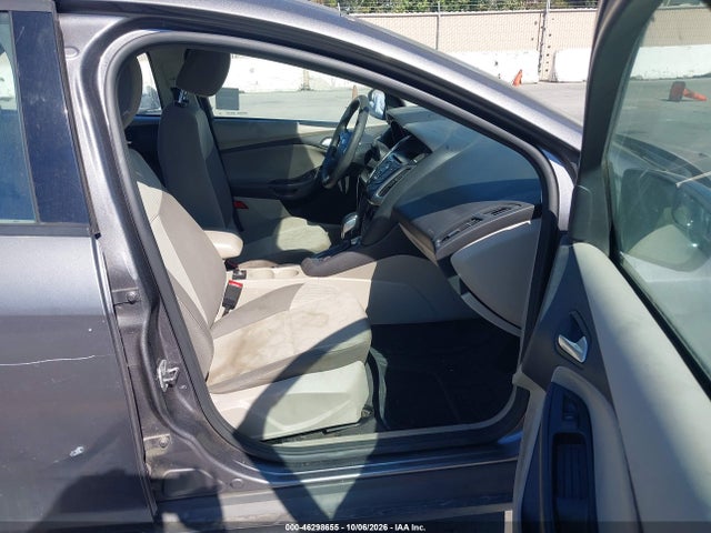 Ford FOCUS SE 2014 1FADP3F28EL222188 Image 5