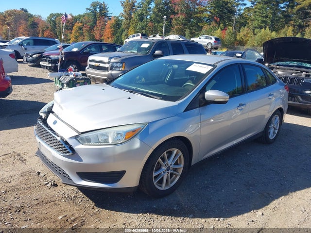 Ford FOCUS SE 2015 1FADP3F22FL204691 Image 2