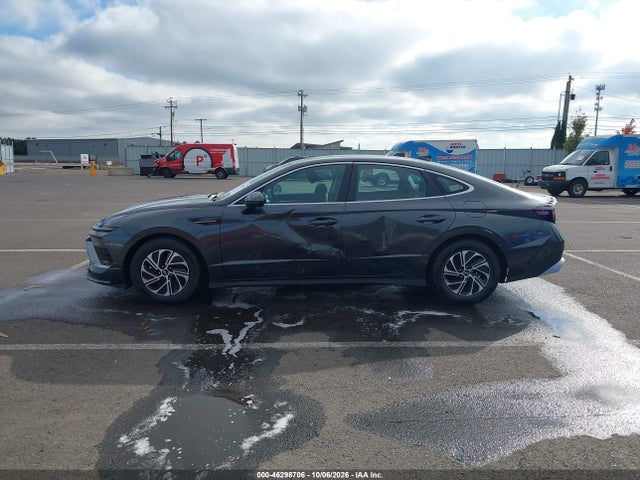 2026 Hyundai Sonata Hybrid Blue მანქანა იყიდება აუქციონზე, vin: KMHL24JJ4TA157563, აუქციონის ნომერი: 46298706