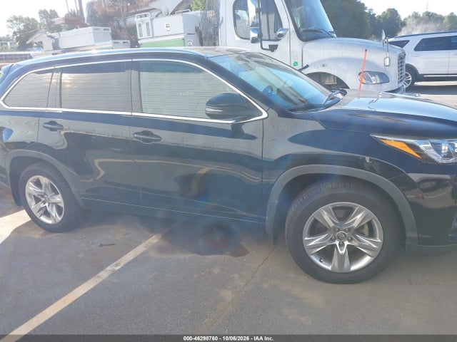 2017 Toyota Highlander Limited მანქანა იყიდება აუქციონზე, vin: 5TDDZRFH3HS482285, აუქციონის ნომერი: 46298760