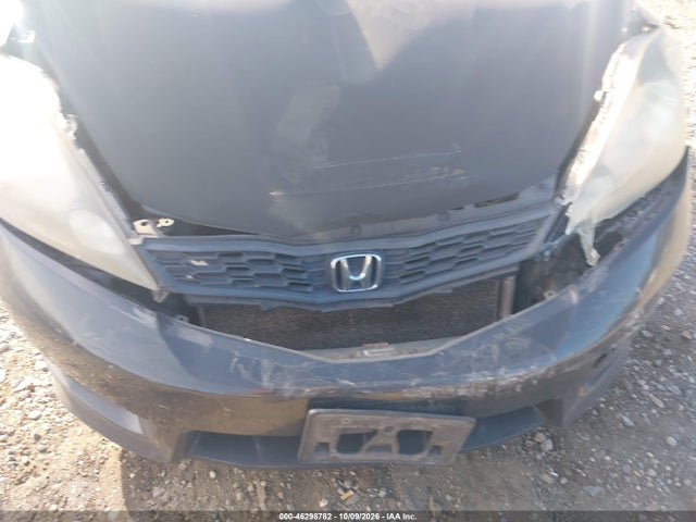 46298782 :رقم المزاد ، JHMGE8H50DC071023 vin ، 2013 Honda Fit Sport مزاد بيع