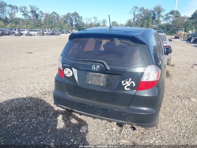 46298782 :رقم المزاد ، JHMGE8H50DC071023 vin ، 2013 Honda Fit Sport مزاد بيع