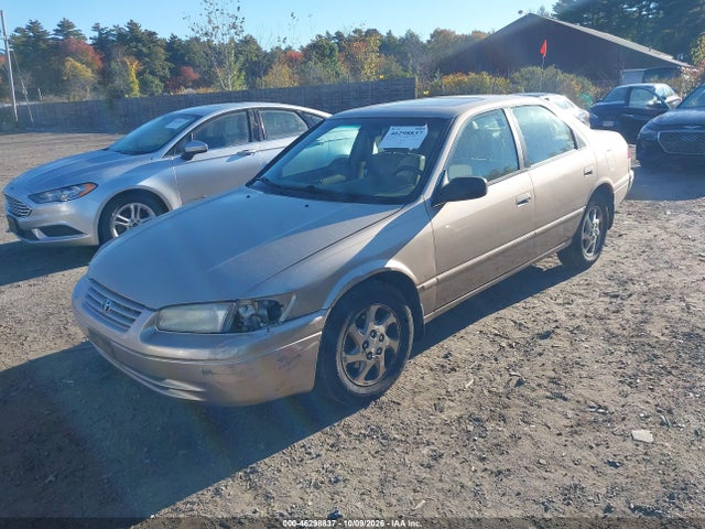 46298837 :رقم المزاد ، JT2BF28KXX0213775 vin ، 1999 Toyota Camry Xle V6 مزاد بيع