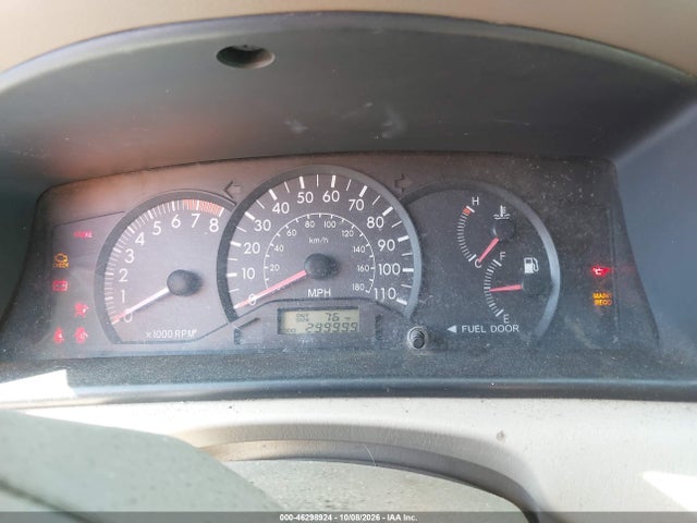 2005 Toyota Corolla Ce მანქანა იყიდება აუქციონზე, vin: 1NXBR32E65Z505013, აუქციონის ნომერი: 46298924