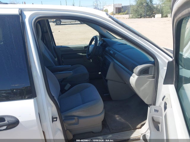 2006 Ford Freestar Se მანქანა იყიდება აუქციონზე, vin: 2FMZA51656BA55017, აუქციონის ნომერი: 46299017
