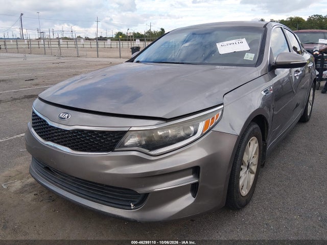 46299110 :رقم المزاد ، 5XXGT4L3XGG111540 vin ، 2016 Kia Optima Lx مزاد بيع