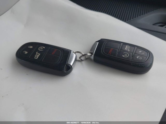Продажа на аукционе авто 2014 Jeep Cherokee Limited, vin: 1C4PJMDS5EW210564, номер лота: 46299277
