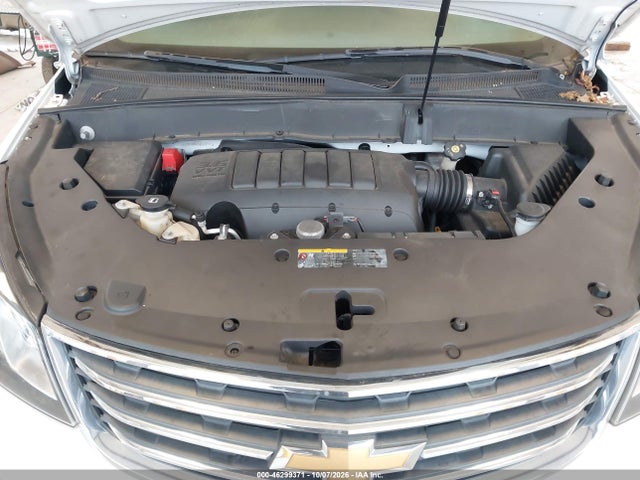 Chevrolet Traverse 1lt 2017 1GNKRGKD3HJ135395 Image 10