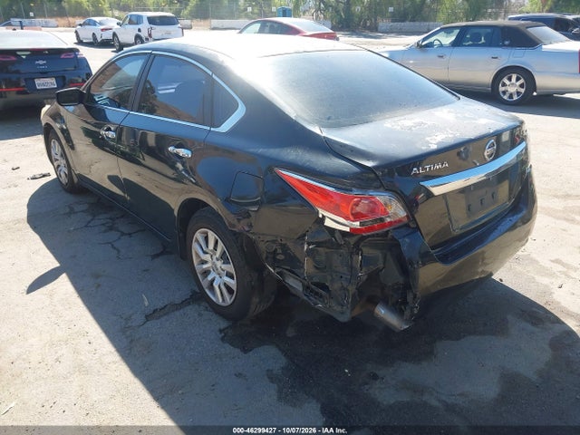Nissan Altima 2.5 S 2015 1N4AL3AP3FC416632 Image 3