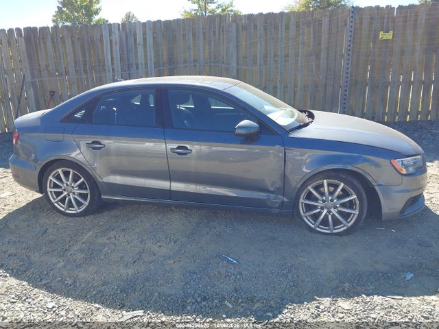 Продаж на аукціоні авто 2016 Audi A3 2.0t Premium, vin: WAUB8GFF3G1075427, номер лоту: 46299520