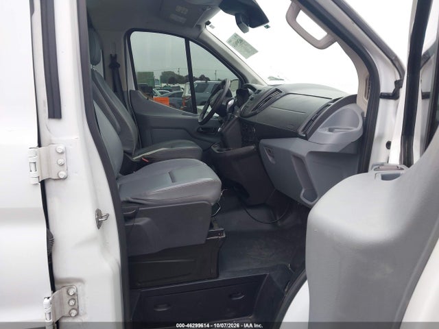 Ford Transit-150 2018 1FTYE1ZM8JKA60954 Image 5