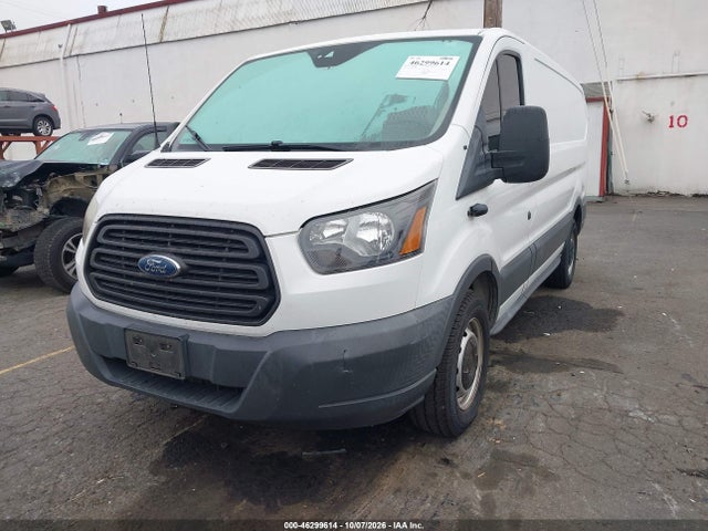 Ford Transit-150 2018 1FTYE1ZM8JKA60954 Image 6