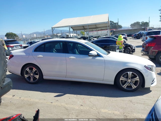 WDDZF4JB7HA080650 Mercedes-Benz E 300