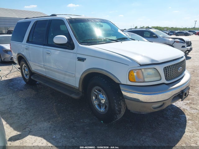 Продаж на аукціоні авто 2001 Ford Expedition Eddie Bauer, vin: 1FMEU17L51LB22333, номер лоту: 46299692