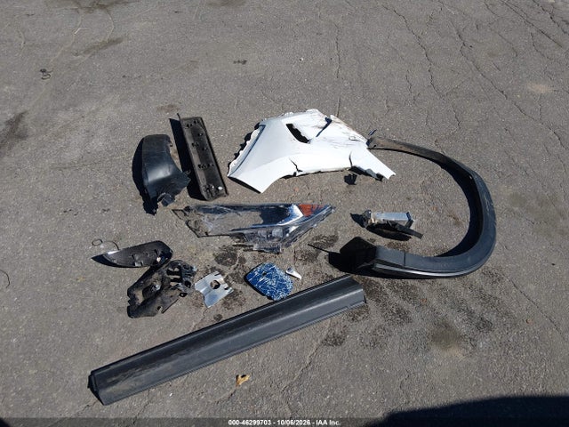46299703 :رقم المزاد ، 2T3A1RFV6KC059045 vin ، 2019 Toyota Rav4 Xle Premium مزاد بيع