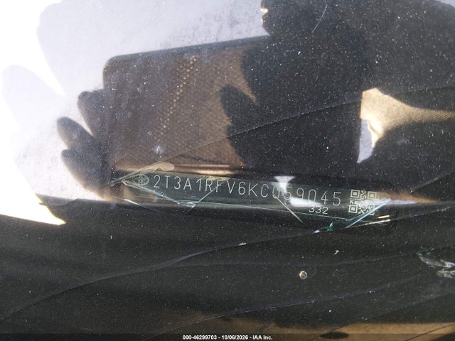 46299703 :رقم المزاد ، 2T3A1RFV6KC059045 vin ، 2019 Toyota Rav4 Xle Premium مزاد بيع