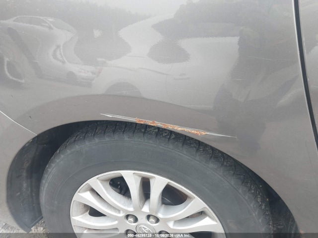 2011 Toyota Sienna Xle V6 მანქანა იყიდება აუქციონზე, vin: 5TDYK3DC2BS159153, აუქციონის ნომერი: 46299739