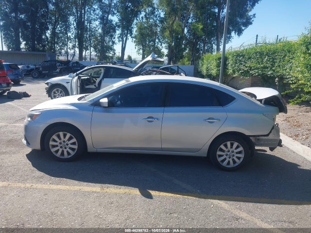 3N1AB7AP8HY256023 Nissan SENTRA SV