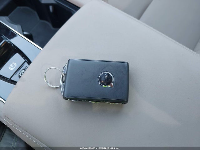 Продажа на аукционе авто 2025 Volvo Xc90 Plug-in Hybrid T8 Core 7-seater, vin: YV4H60PJ0S1322650, номер лота: 46299803