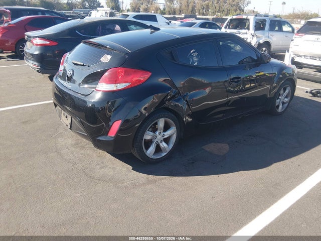 Продаж на аукціоні авто 2014 Hyundai Veloster Base W/red, vin: KMHTC6AD8EU190795, номер лоту: 46299855