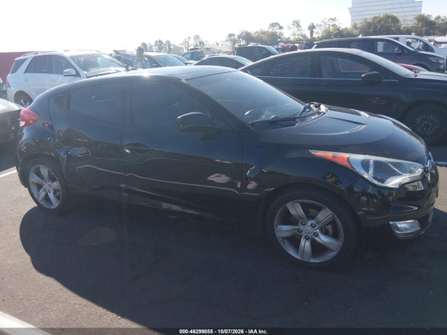 Продаж на аукціоні авто 2014 Hyundai Veloster Base W/red, vin: KMHTC6AD8EU190795, номер лоту: 46299855