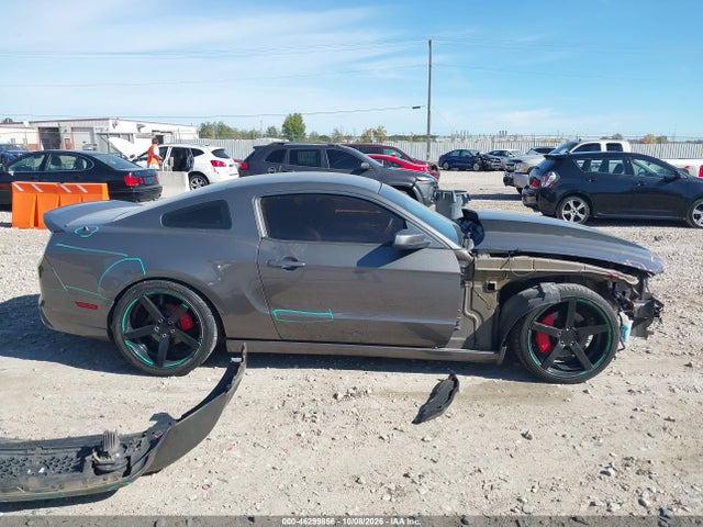 Продажа на аукционе авто 2013 Ford Mustang Gt Premium, vin: 1ZVBP8CF0D5217962, номер лота: 46299856
