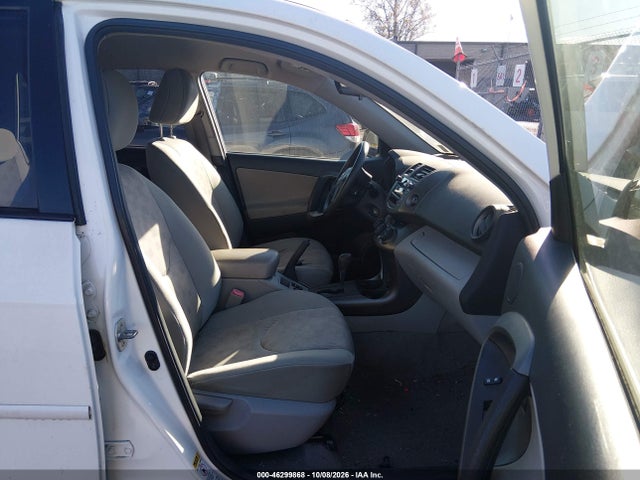 46299868 :رقم المزاد ، 2T3BF4DV7BW086202 vin ، 2011 Toyota Rav4 مزاد بيع