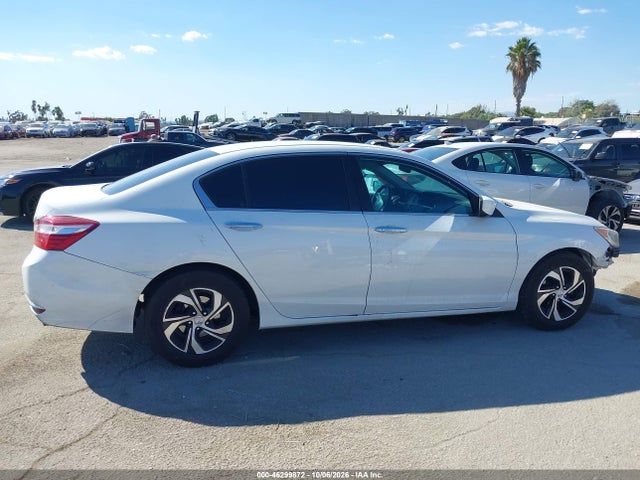 Honda ACCORD LX 2017 1HGCR2F33HA164981 Image 13