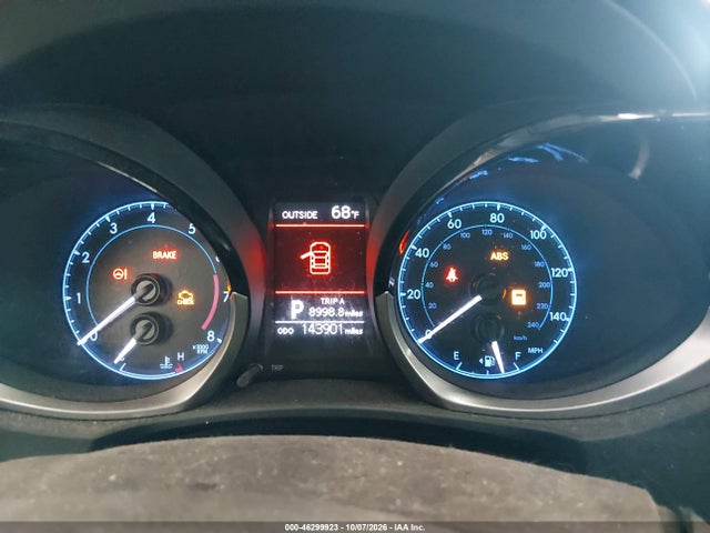 46299923 :رقم المزاد ، 2T1BURHE9EC151353 vin ، 2014 Toyota Corolla S مزاد بيع