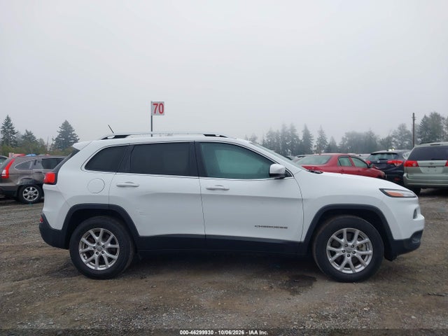Jeep Cherokee Latitude 4x4 2018 1C4PJMCB6JD528653 Image 13