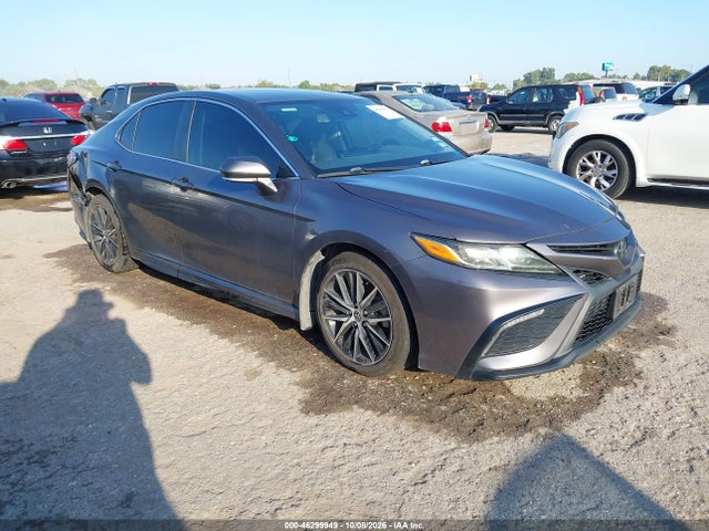 2022 Toyota Camry Se მანქანა იყიდება აუქციონზე, vin: 4T1G11AK9NU685113, აუქციონის ნომერი: 46299949
