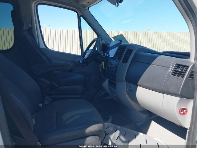Mercedes-Benz Sprinter 2500 Normal Roof 2016 8BRPE7CD8GE126030 Image 5