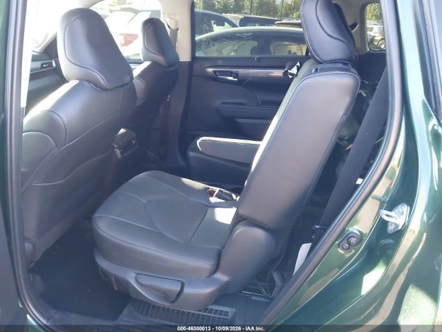 2025 Toyota Highlander Hybrid Platinum მანქანა იყიდება აუქციონზე, vin: 5TDEBRCH9SS669728, აუქციონის ნომერი: 46300013
