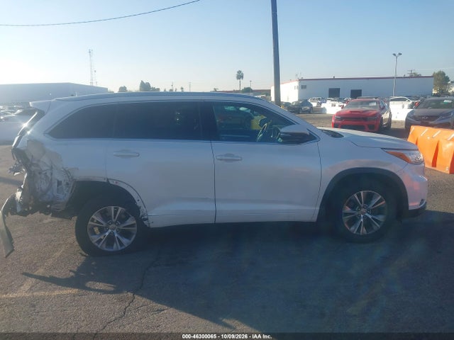 2015 Toyota Highlander Xle V6 მანქანა იყიდება აუქციონზე, vin: 5TDKKRFH4FS074659, აუქციონის ნომერი: 46300065