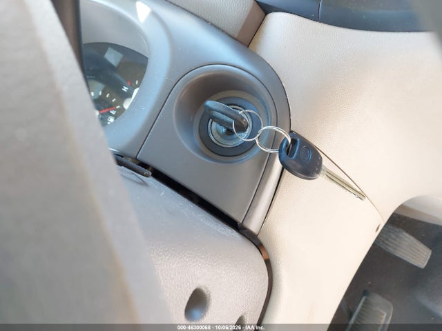 46300068 :رقم المزاد ، KNDMG4C77B6380208 vin ، 2011 Kia Sedona Lx مزاد بيع