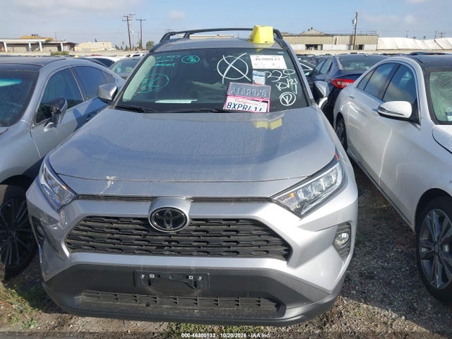 2T3W1RFV4MC152493 Toyota Rav4 Xle