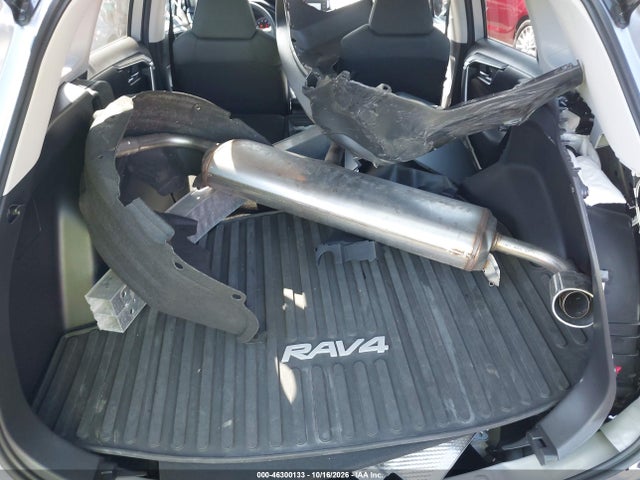 2T3W1RFV4MC152493 Toyota Rav4 Xle