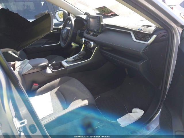 2T3W1RFV4MC152493 Toyota Rav4 Xle