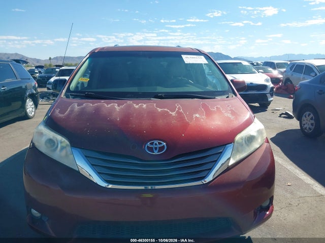 46300155 :رقم المزاد ، 5TDYK3DC3ES509622 vin ، 2014 Toyota Sienna Xle V6 8 Passenger مزاد بيع