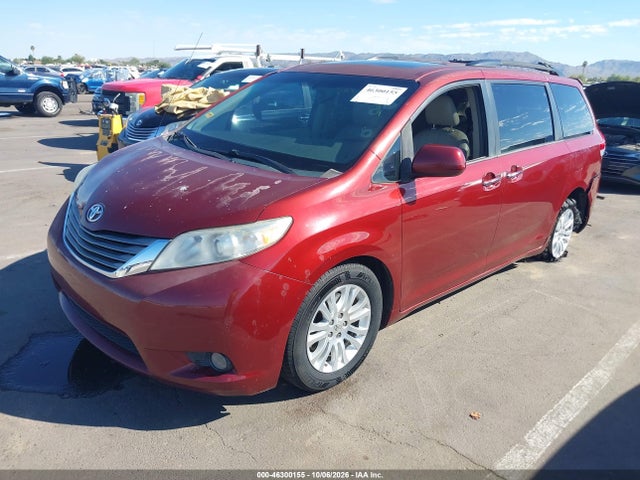 46300155 :رقم المزاد ، 5TDYK3DC3ES509622 vin ، 2014 Toyota Sienna Xle V6 8 Passenger مزاد بيع