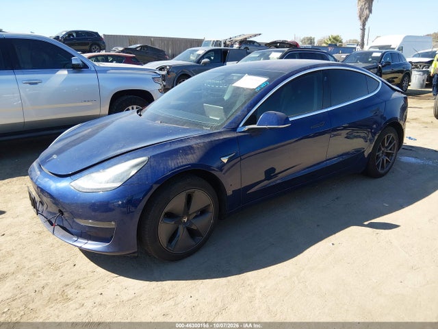 Продажа на аукционе авто 2019 Tesla Model 3 Long Range/mid Range/standard Range/standard Range Plus, vin: 5YJ3E1EA1KF190451, номер лота: 46300195