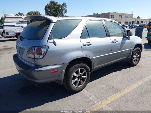 46300209 :رقم المزاد ، JTJGF10U130155566 vin ، 2003 Lexus Rx 300 مزاد بيع