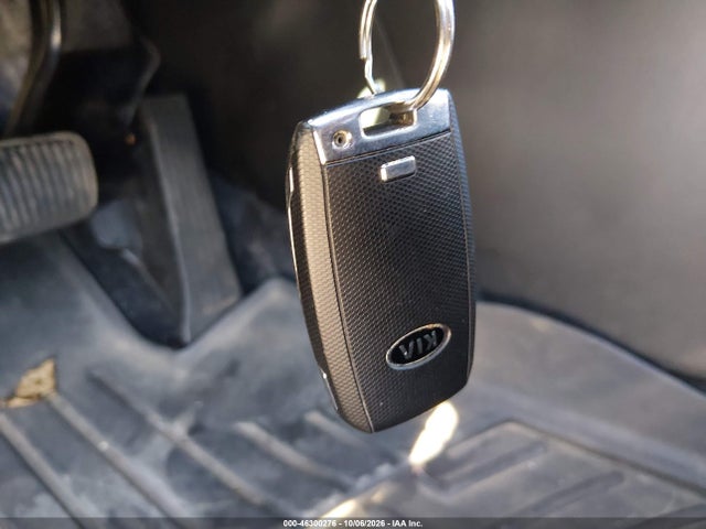 Продаж на аукціоні авто 2017 Kia Sportage Ex, vin: KNDPNCACXH7206648, номер лоту: 46300276