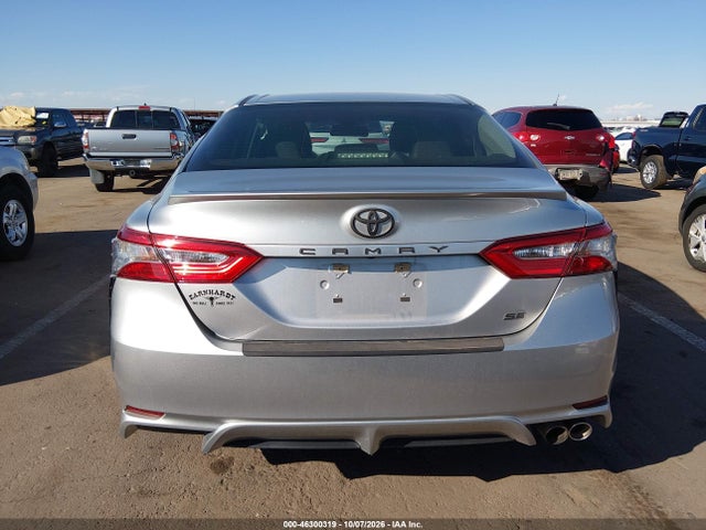 4T1B11HK6JU522364 Toyota CAMRY SE