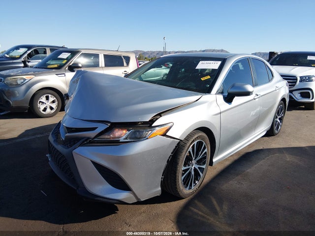 4T1B11HK6JU522364 Toyota CAMRY SE